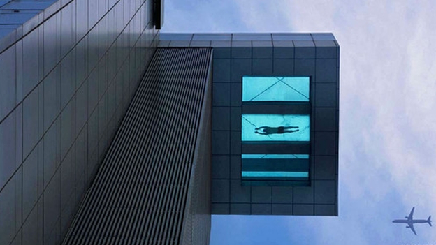 LA PISCINA M�S ALTA DEL MUNDO - NADAR EN EL CIELO