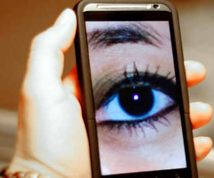 �POR QUE FACEBOOK CANCEL� LA 'APP DEL ACOSO'?