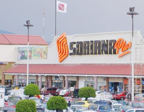 ATENTADO COCHE BOMBA EN SORIANA DE MAZATL�N