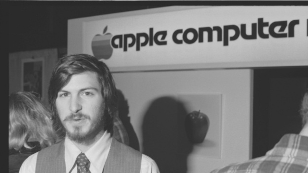 SUBASTAN LA PRIMER COMPUTADORA DE APPLE
