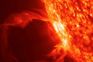 TORMENTA SOLAR AFECTAR� COMUNICACIONES Y FRECUENCIAS DE RADIO Y RED EL�CTRICA