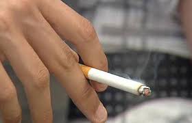 ¿Por qué alguien comienza a fumar?