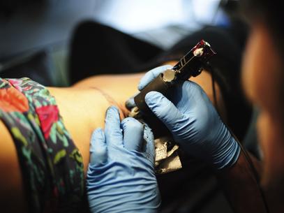Qué saber antes de hacerse un tatuaje