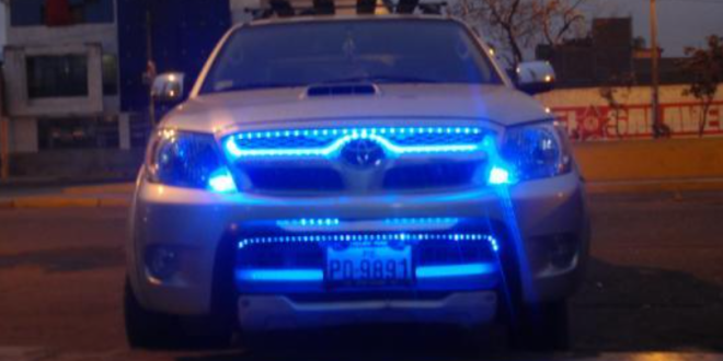 ¿Qué accesorios para tu auto son ilegales en CDMX?